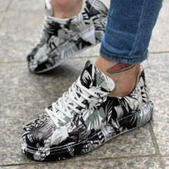 Chekich Sneakers Men Women