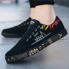 2020 New Male Canvas Shoes